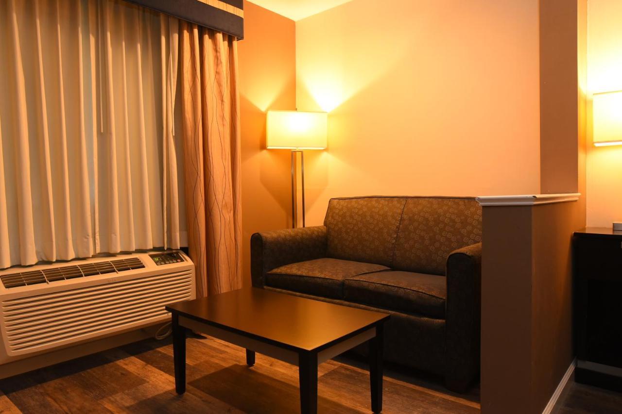 Capital Inn And Suites レンセリア エクステリア 写真